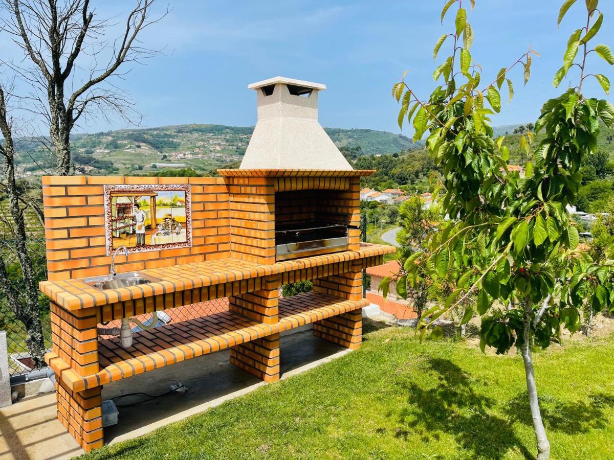 Spacious Villa Pool & Douro View By Host Wise Santa Marinha do Zezere Exterior photo
