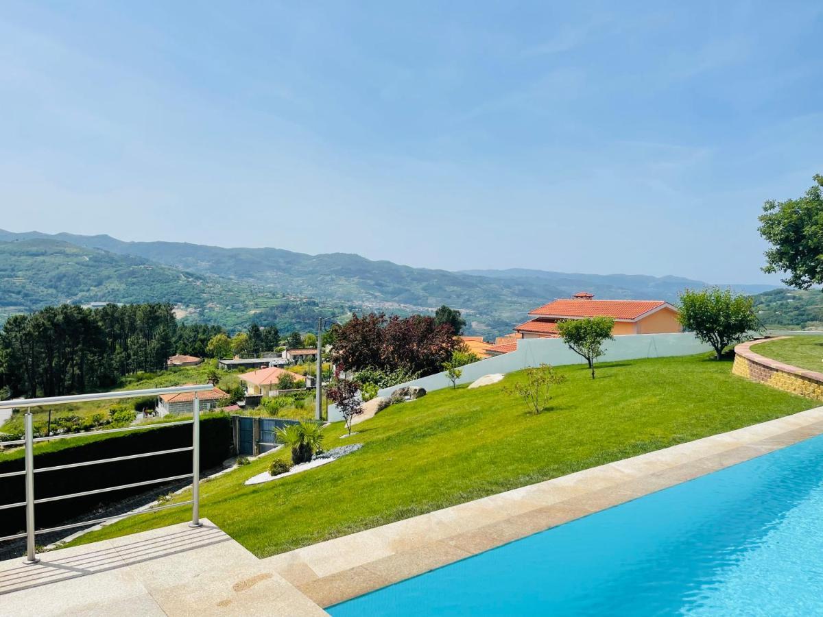 Spacious Villa Pool & Douro View By Host Wise Santa Marinha do Zezere Exterior photo
