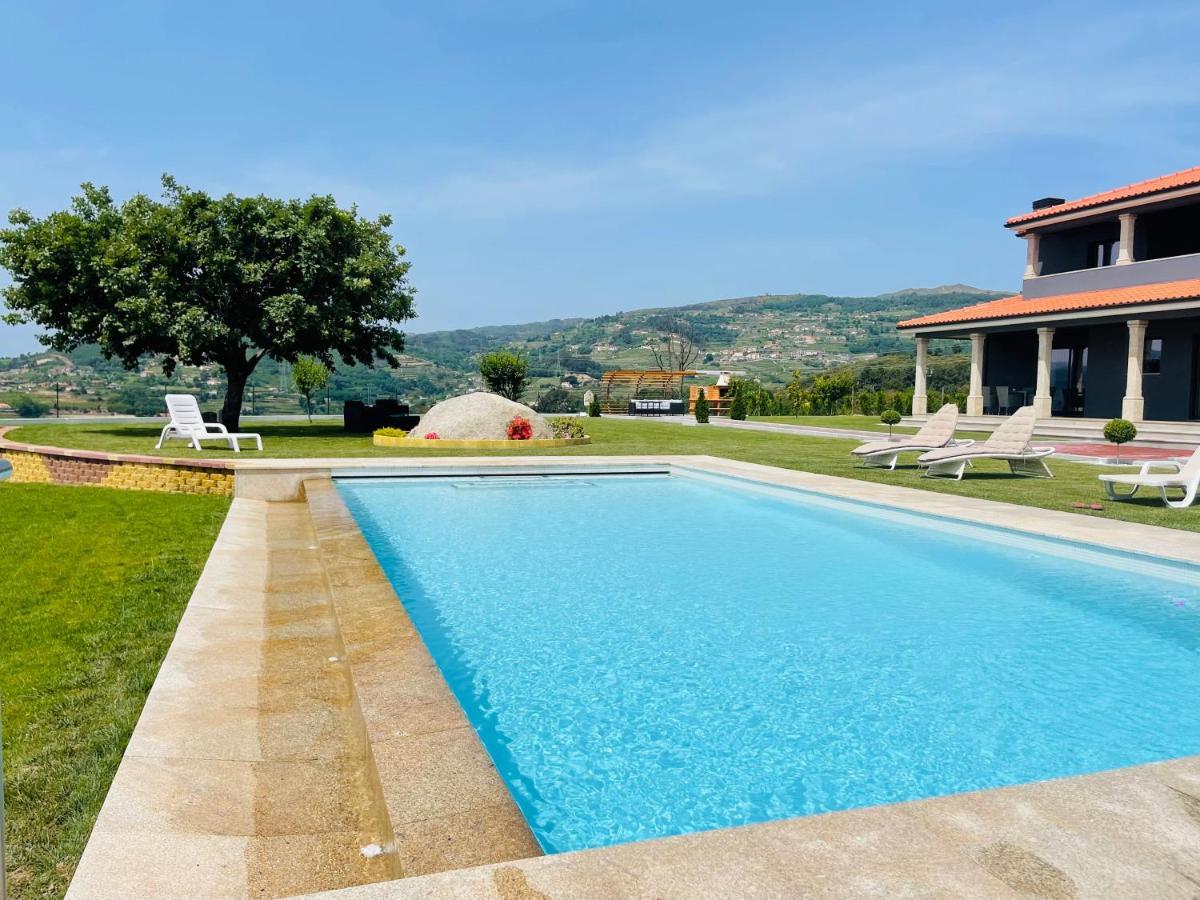 Spacious Villa Pool & Douro View By Host Wise Santa Marinha do Zezere Exterior photo
