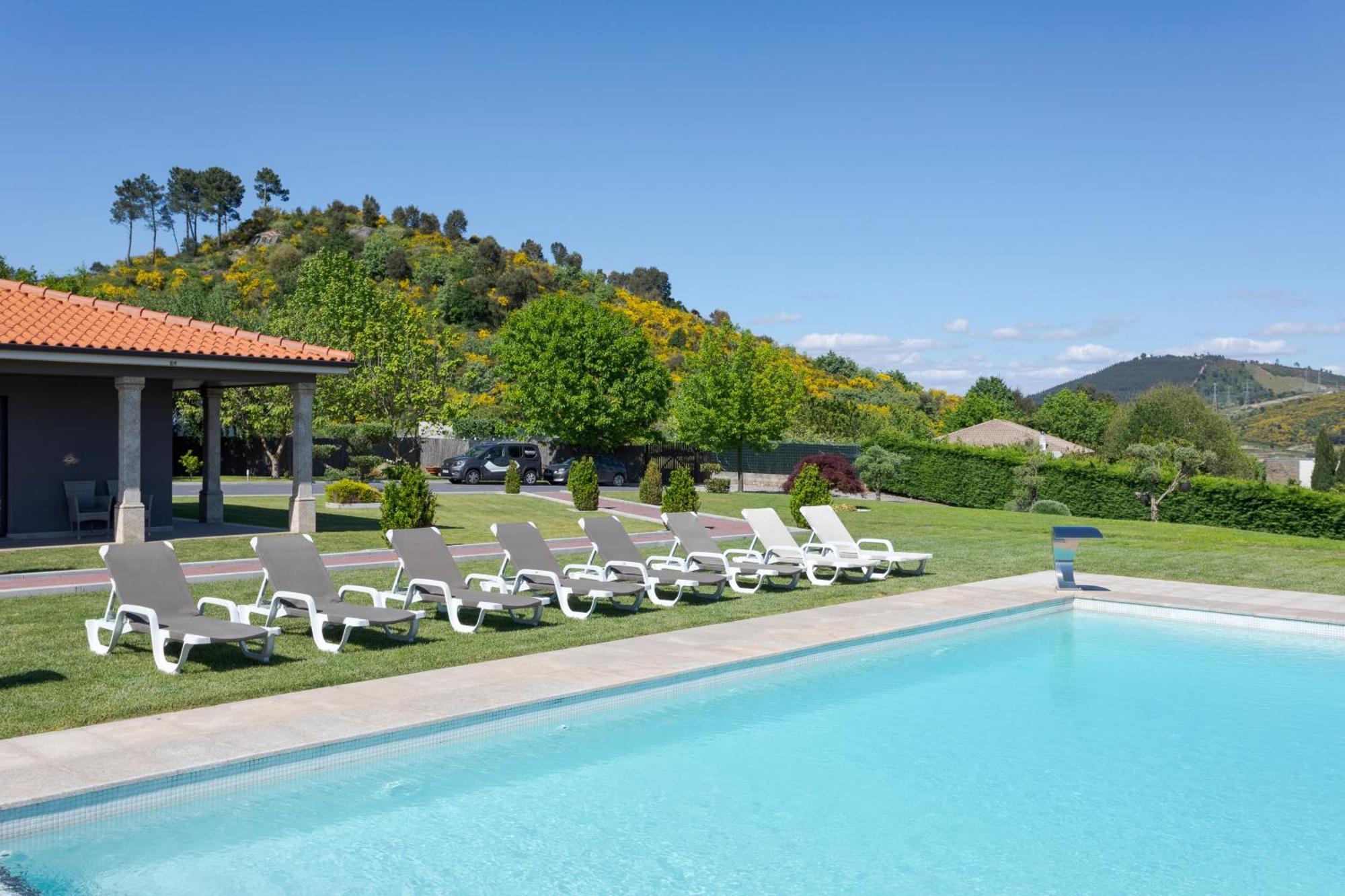 Spacious Villa Pool & Douro View By Host Wise Santa Marinha do Zezere Exterior photo